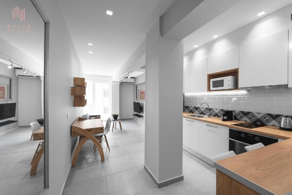Big Apple, Nilie Hospitality Mgmt Appartement Thessaloniki Buitenkant foto